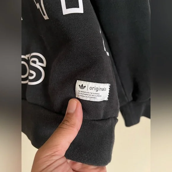 RARE 2014 Adidas Originals Run DMC New York City 1982 Pullover  Sweatshirt L - Picture 7 of 8